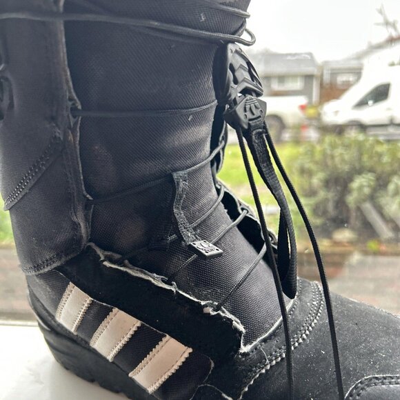Adidas Snowboarding d69153 Mens Size 8.5 Black White Snowboard Boots main image 13